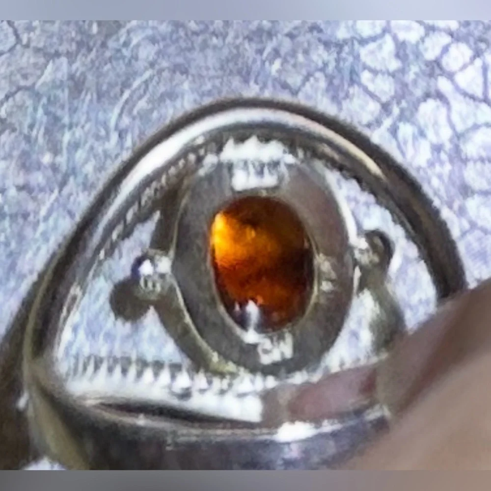 925 Sterling Silver style ring